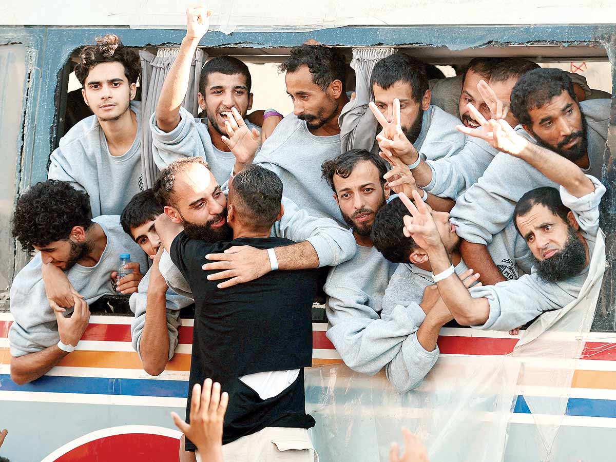 La nueva oportunidad para la reconciliación: Palestinos logran una victoria histórica al reintegrar a 1.968 reclusos y reconstruir la fe en el futuro.