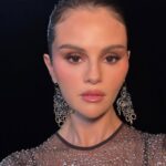La Voz Defensora De La Belleza: Selena Gomez Recibe El Apoyo Indudable De Grimes Enfrenta A Los Críticos