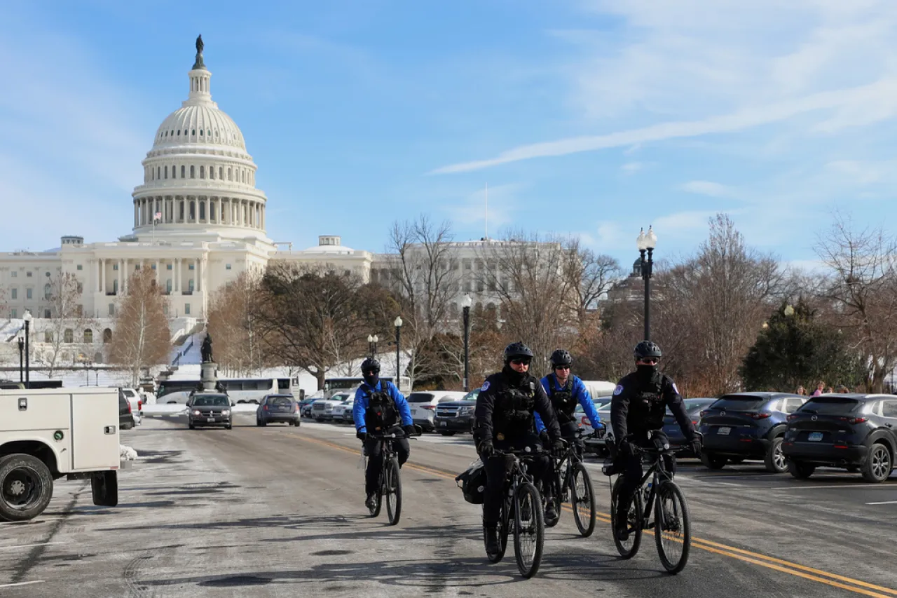 Senado de EU aprueba acuerdo de financiación del gobierno